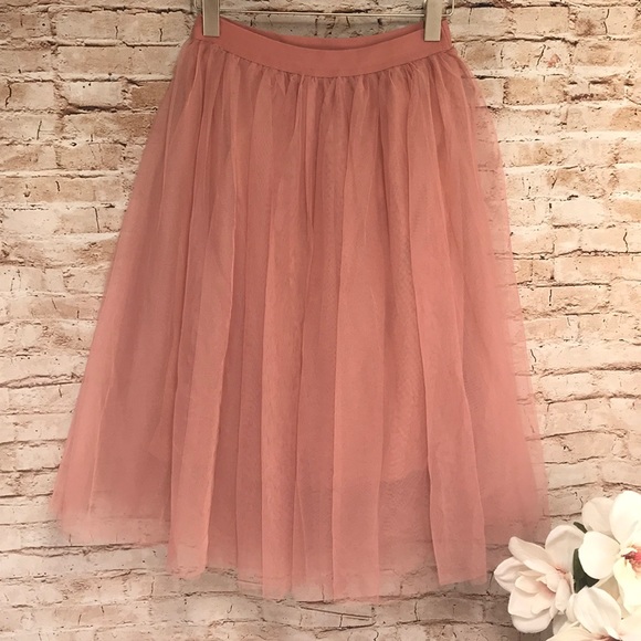 Dresses & Skirts - LAST DAY MIDI LENGTH TULLE SKIRT